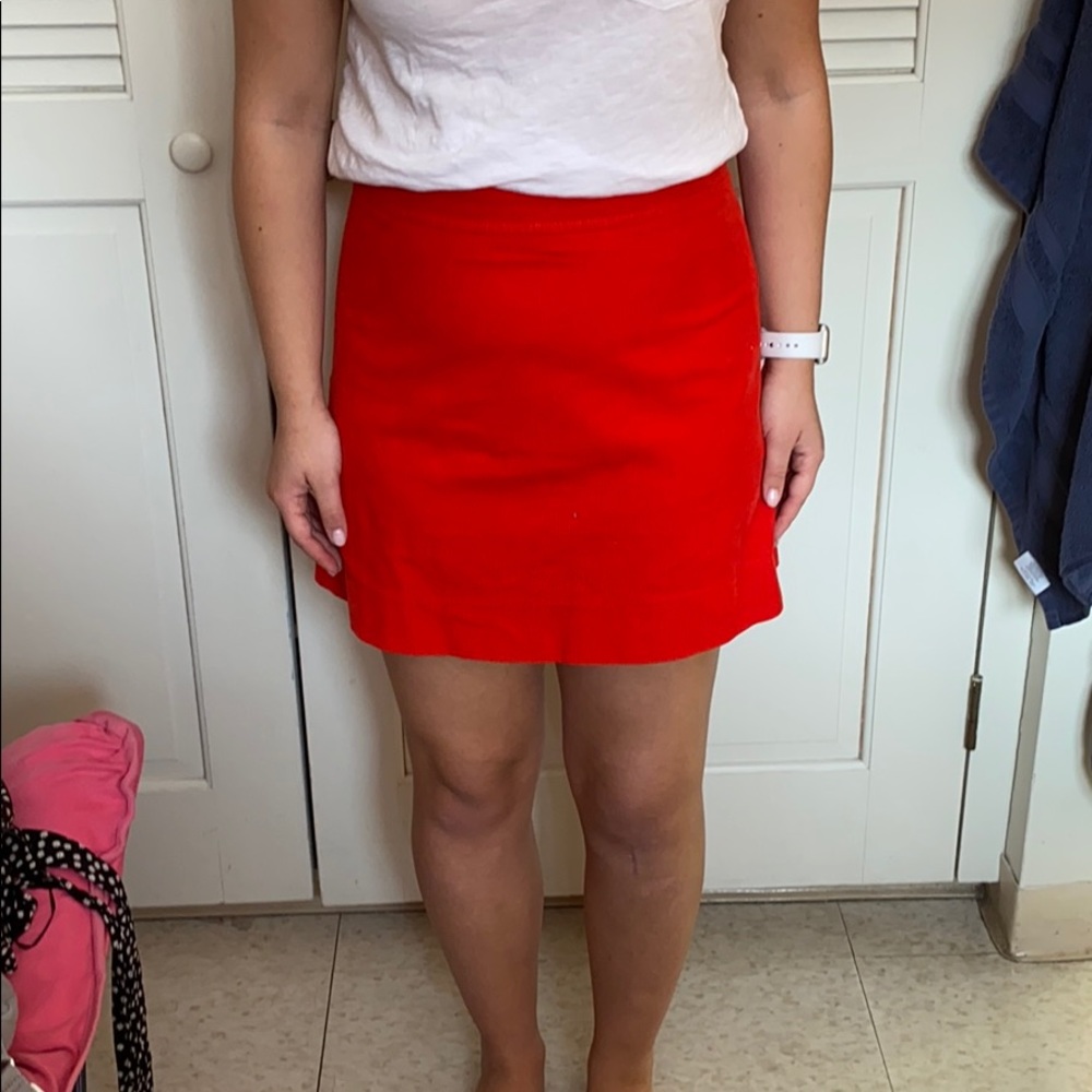j crew size 6 read mini skirt